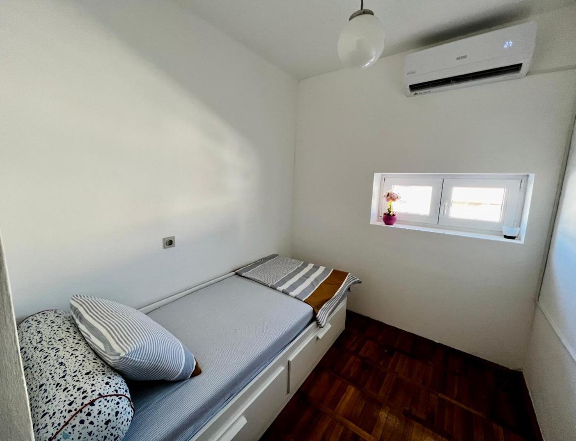 City Center Square Deluxe Nest Ποντγορίτσα Εξωτερικό φωτογραφία