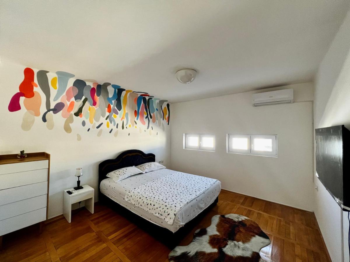 City Center Square Deluxe Nest Ποντγορίτσα Εξωτερικό φωτογραφία