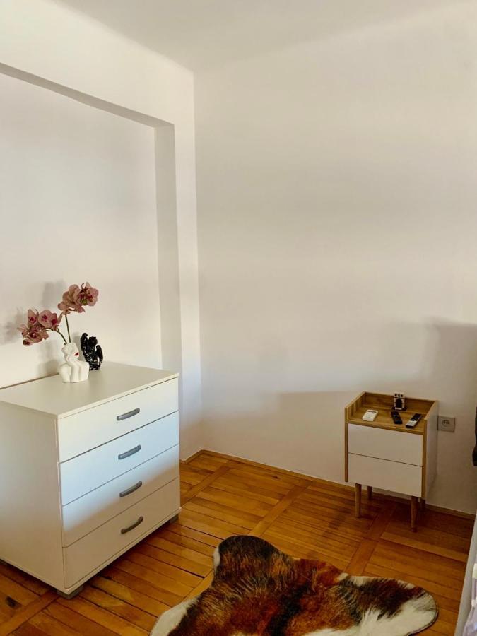 City Center Square Deluxe Nest Ποντγορίτσα Εξωτερικό φωτογραφία